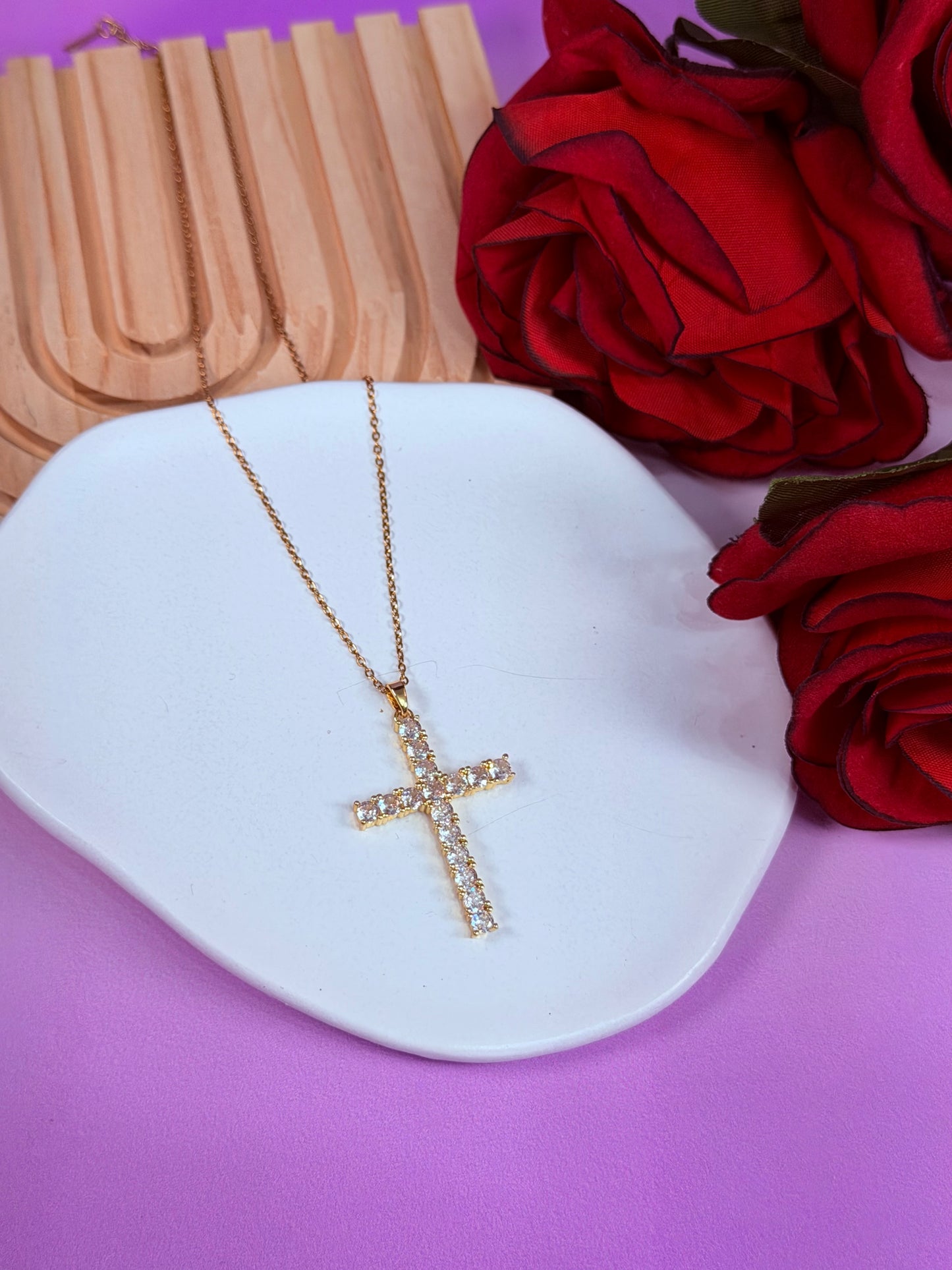 Collar Cross Spark