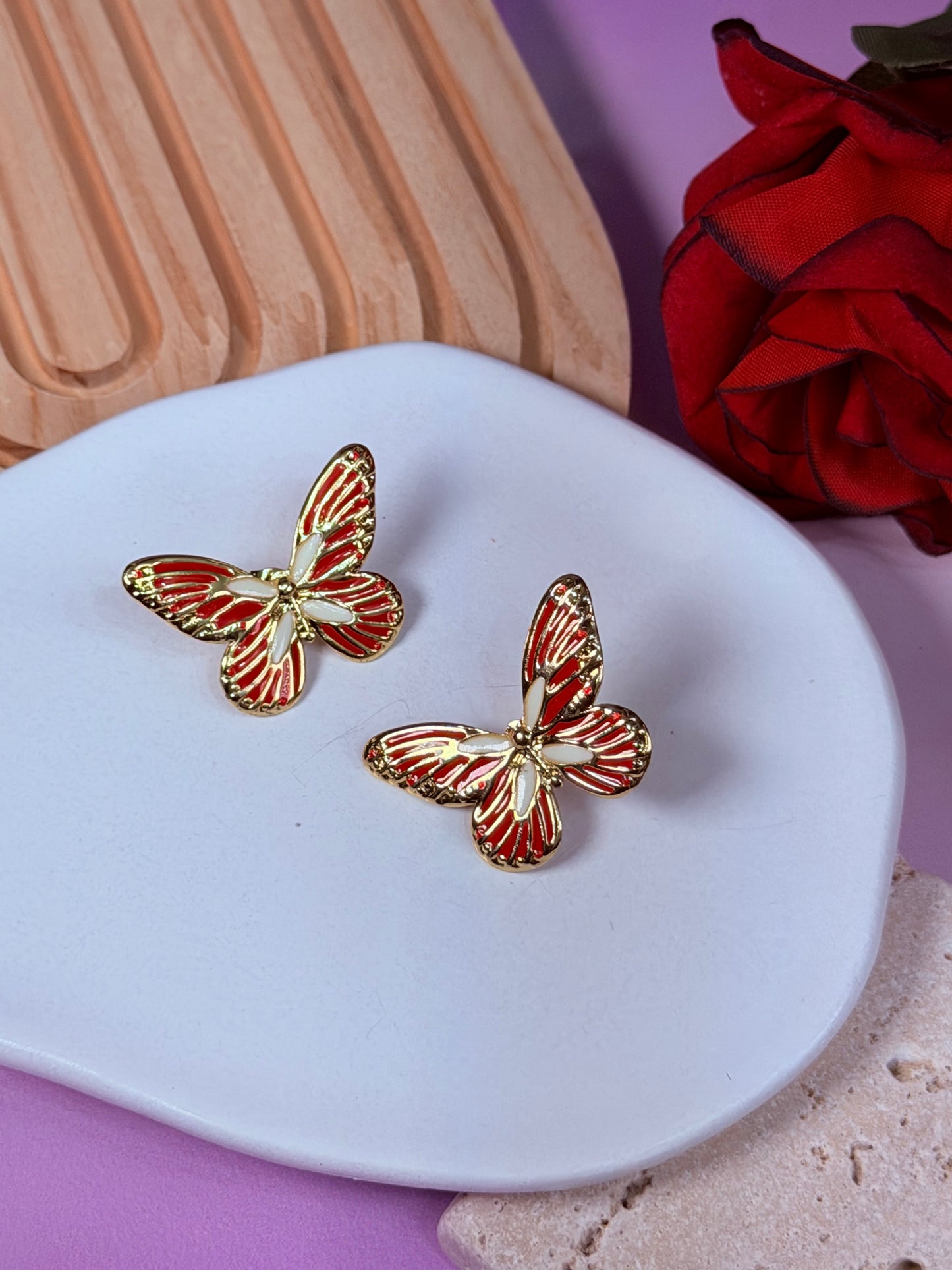 Aretes Mariposa Scarlet