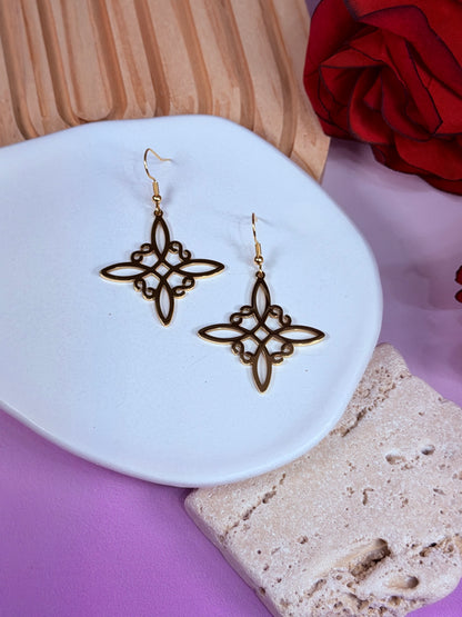 Aretes Nudo de Bruja