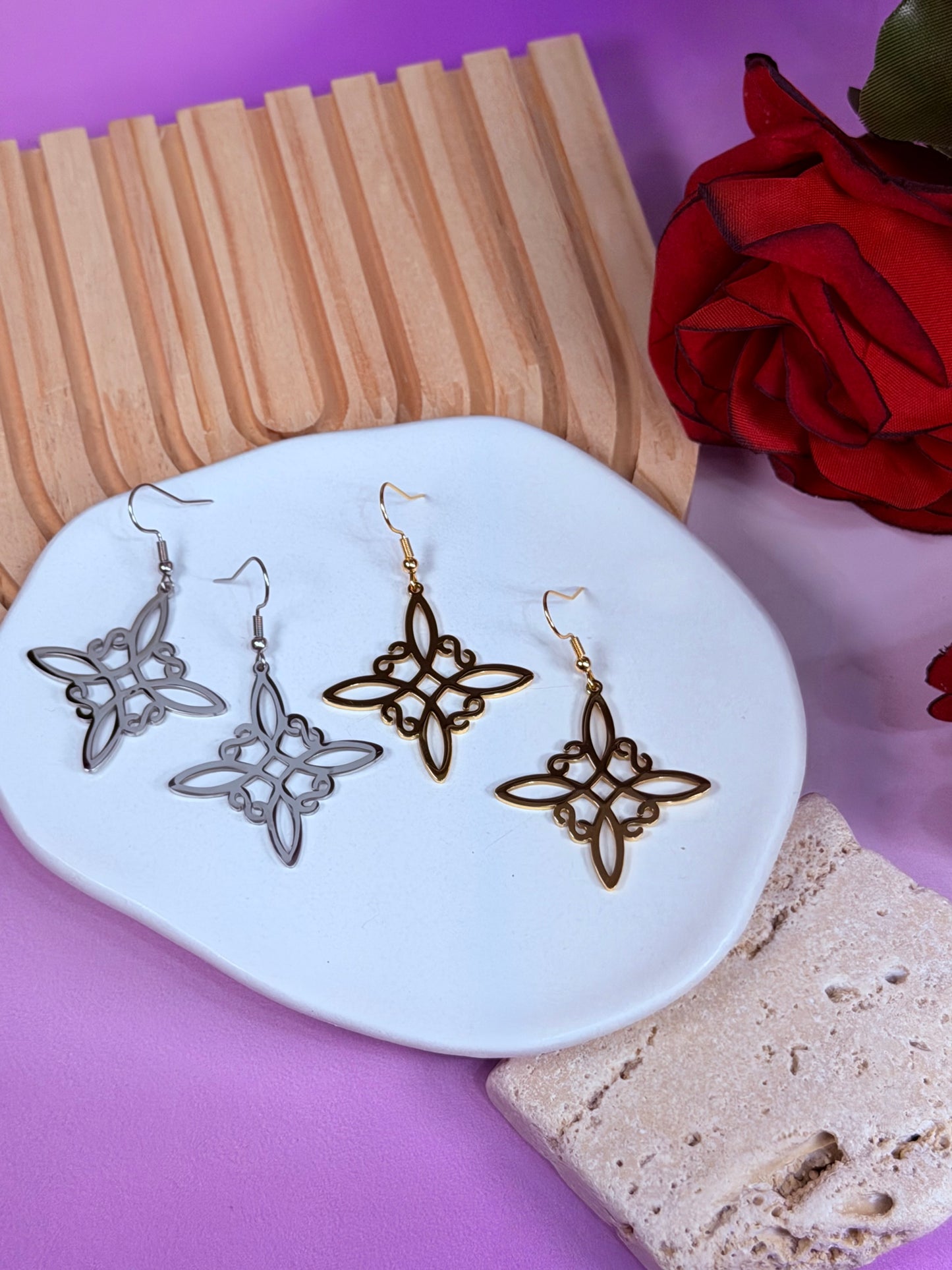 Aretes Nudo de Bruja