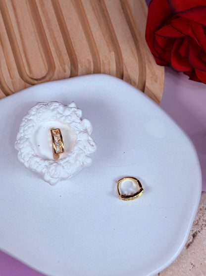 Aretes Baguette Glow Huggies