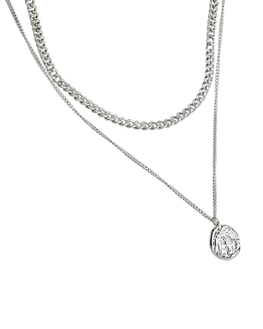 Doble con dije rocoso