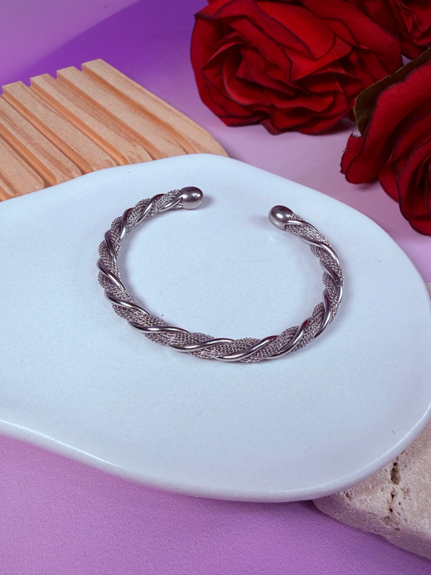 Pulsera Twisted Elegance