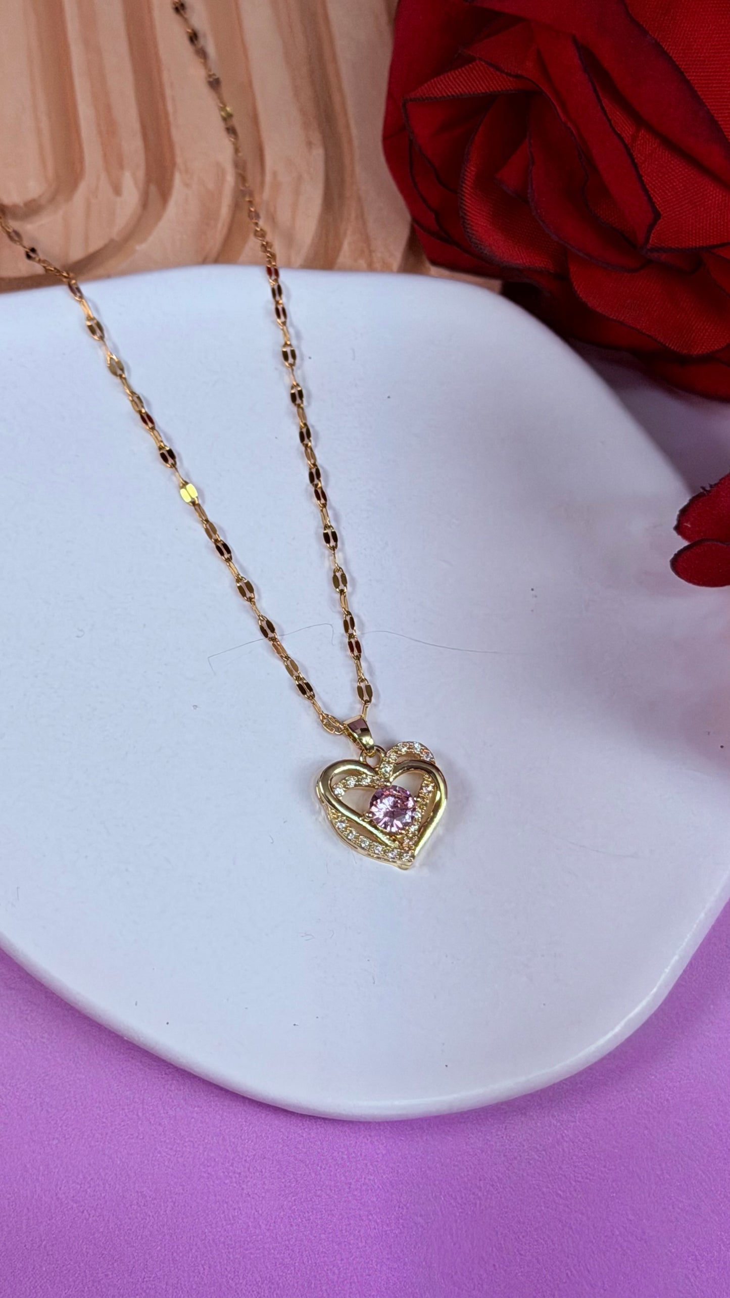 Collar Pink Heart Glow