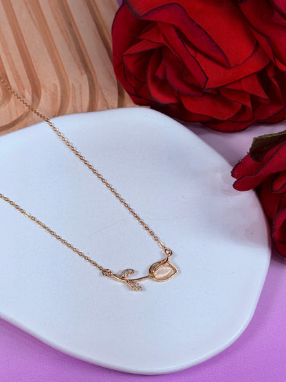 Collar Rose Charm