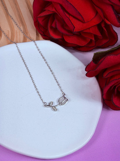 Collar Rose Charm