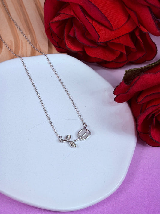 Collar Rose Charm