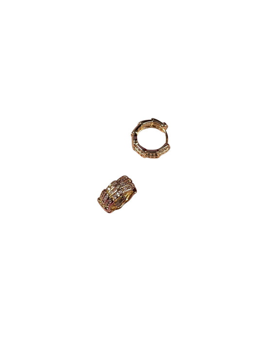 Aretes Luxe Brick Huggies