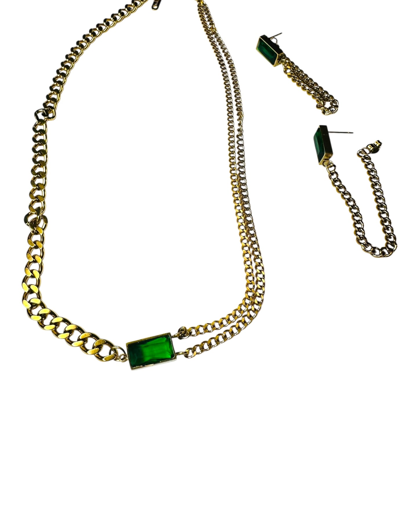 Cadenas con esmeralda